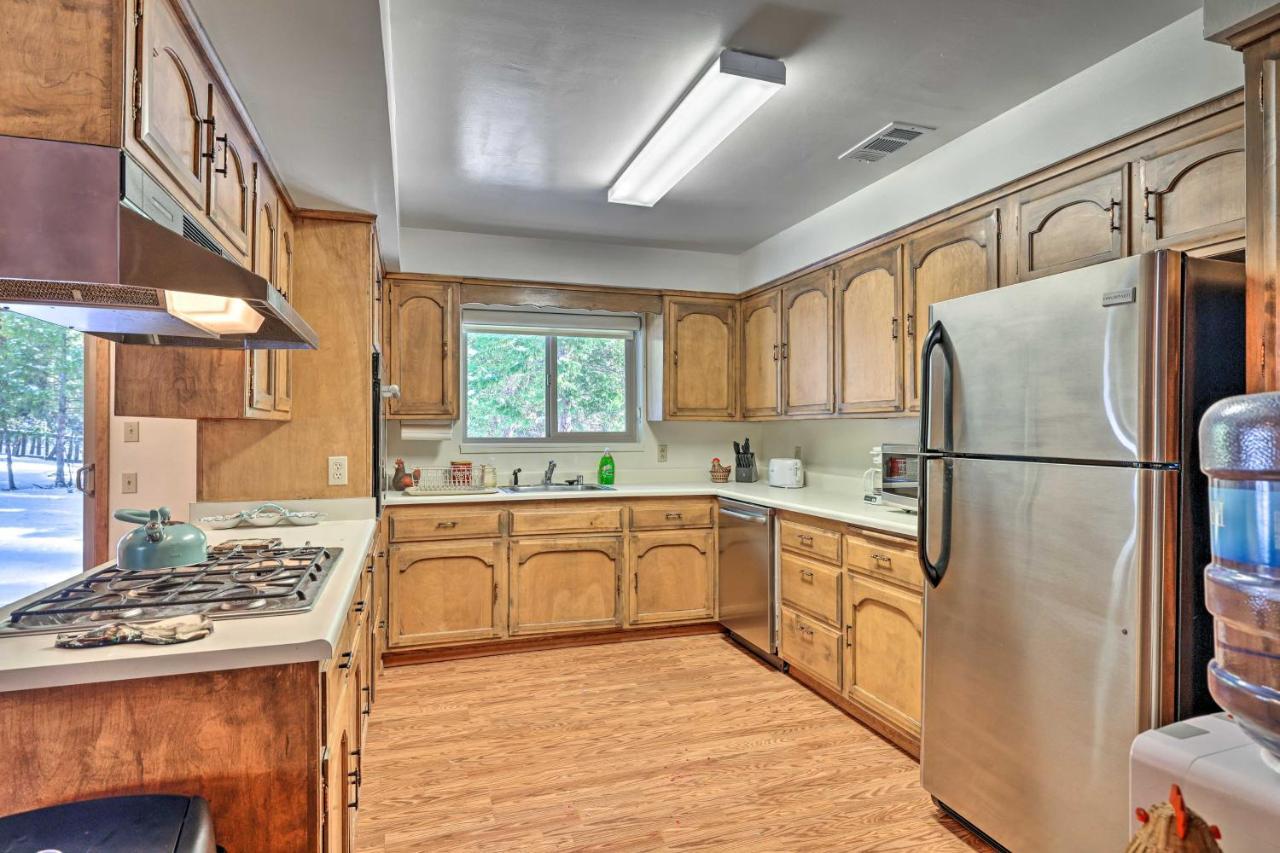 Riverfront Home Near Yosemite National Park! Гроувланд Екстериор снимка